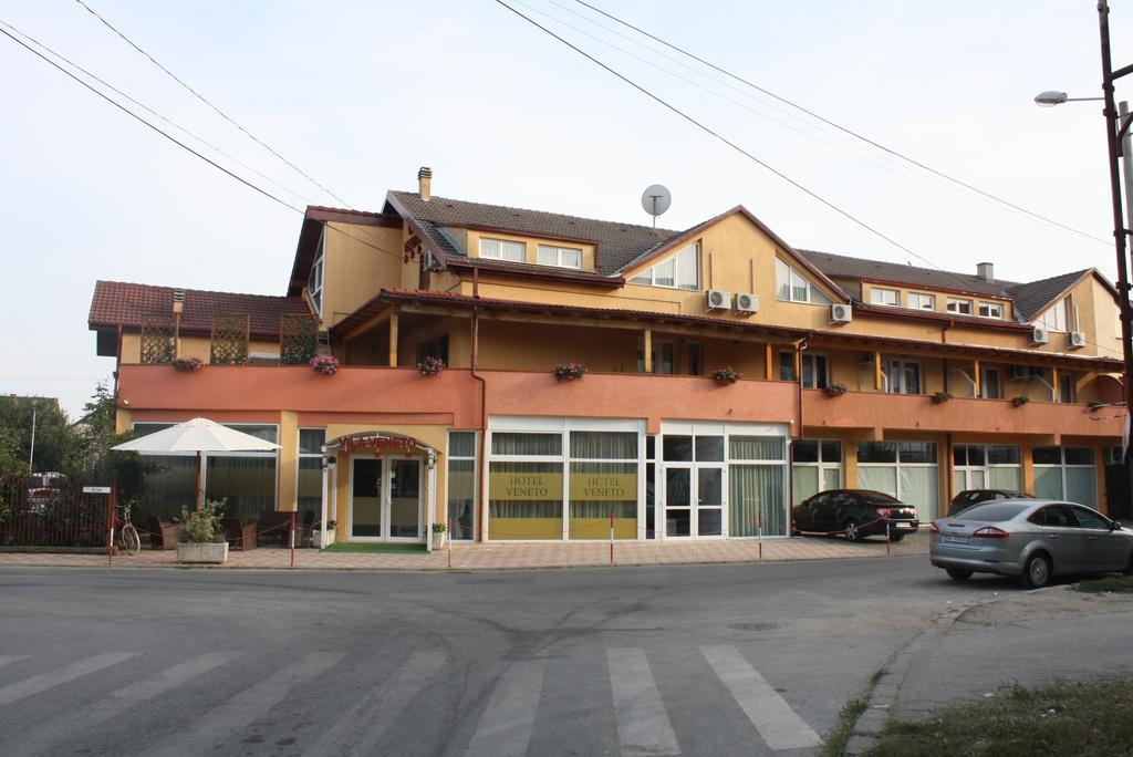 Hotel Vila Veneto Timisoara Bagian luar foto