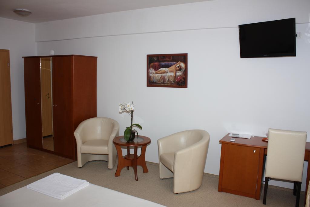 Hotel Vila Veneto Timisoara Ruang foto